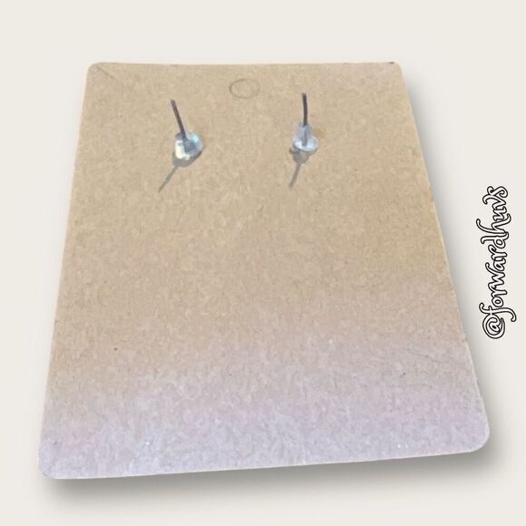 Bundle Sale 3 for $15 | Gold Tone & Rhinestone Earrings - Picture 6 of 11